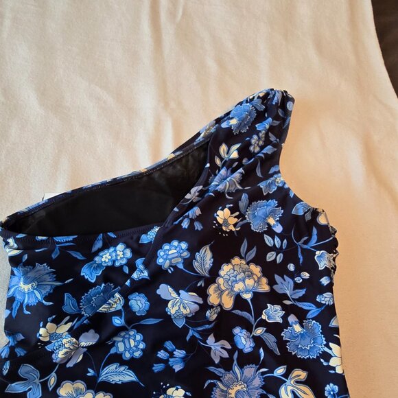 J. CREW RE-Imagined Rouched One Shoulder One Piece Swimsuit Blue Black Size 12. - Picture 12 of 15